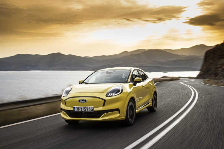 Πρώτη γνωριμία Ford Puma Gen E -Το δημοφιλές B-SUV περνά στην εποχή της ηλεκτροκίνησης