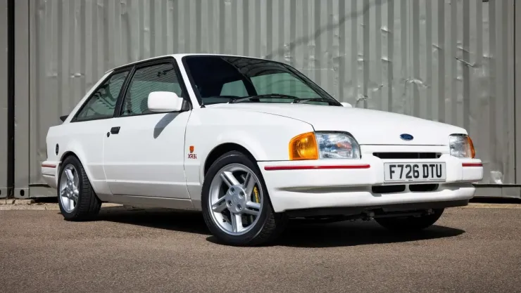 Το θρυλικό Ford Escort XR3i επέστρεψε και είναι αγνώριστο!