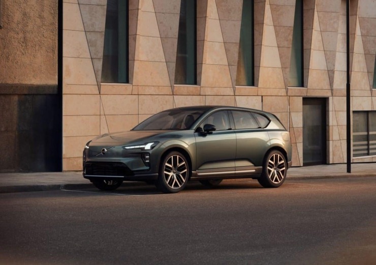 Volvo EX60: Το νέο αμιγώς ηλεκτρικό SUV που αλλάζει τους όρους του παιχνιδιού