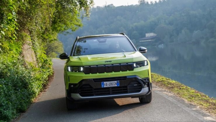 Νέο Jeep Compass e-Hybrid 2025 – Το SUV που συνδυάζει στυλ, τεχνολογία και περιπέτεια