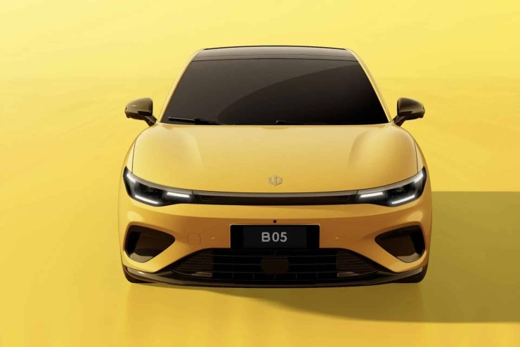 Κινέζικη αντεπίθεση: Το Leapmotor B05 έρχεται να «ταράξει» την κατηγορία C!
