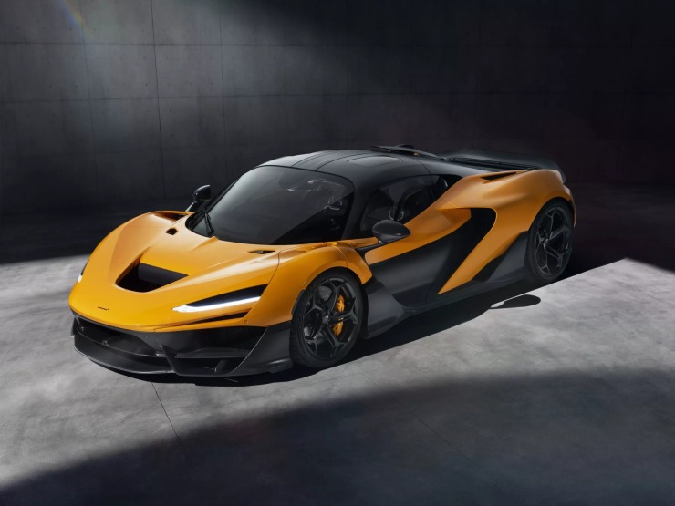 Η McLaren W1 έχει 1275 PS κάνει τα 0-200 σε 5,8” και έχει τελική 350 χλμ./ώρα