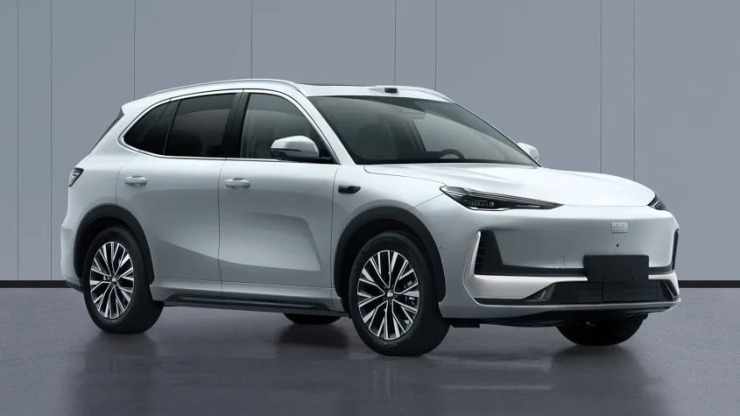 Το νέο Geely EX5 έγινε πισωκίνητο με 328 ίππους