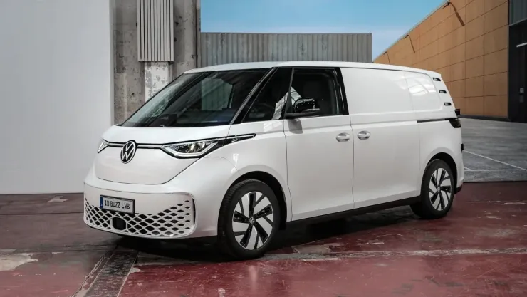 Νέο Volkswagen ID. Buzz Cargo: 480 χλμ. αυτονομία και έως 465 PS