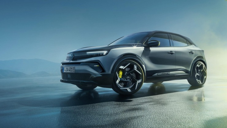 Τα Opel Corsa GSE Vision Gran Turismo και Opel Mokka GSE γιορτάζουν την παγκόσμια πρεμιέρα τους