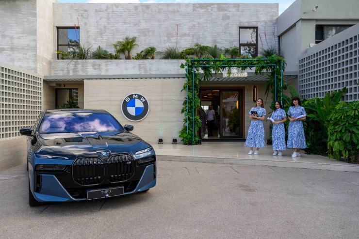 The BMW Oikos στην Αθηναϊκή Ριβιέρα
