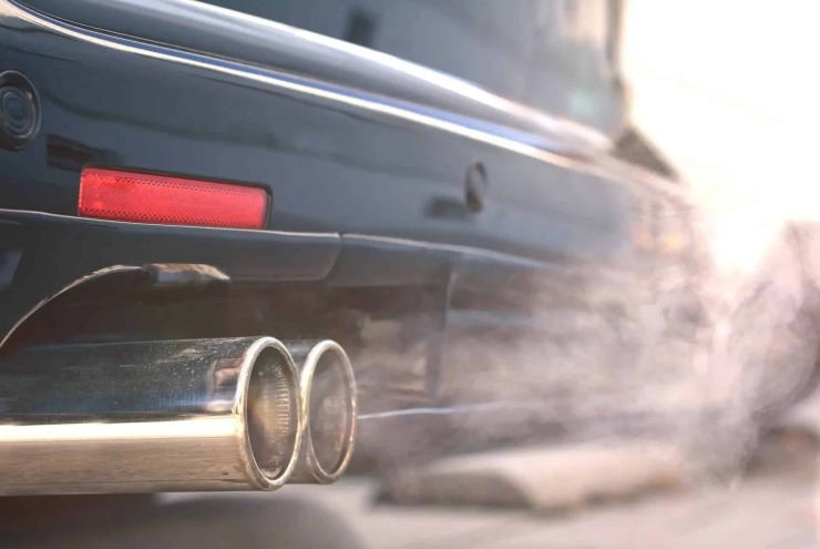 Νέα έρευνα: Η «σκληρή» αλήθεια για τα PHEV – «Πράσινα» μόνο στα χαρτιά!