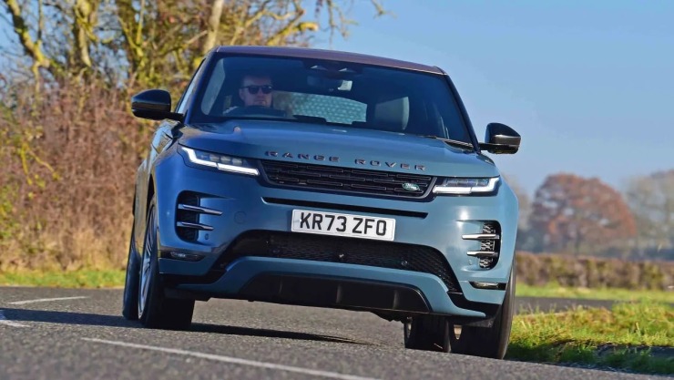 Range Rover Evoque P300e: Το μικρό Range Rover που κάνει τα μεγάλα να ζηλεύουν!