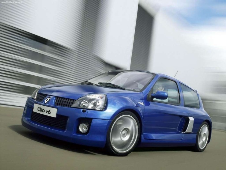 RENAULT CLIO V6 : Το Κτήνος!