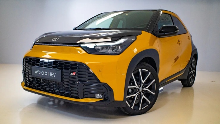 Aygo X GR Sport: Το νέο «καυτό» υβριδικό super mini της Toyota