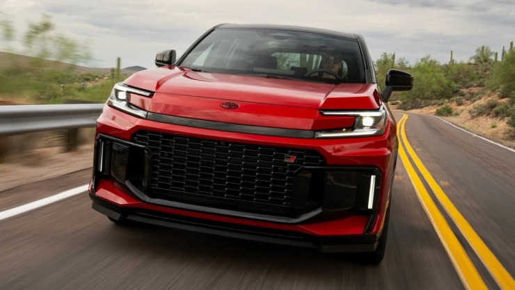 RAV4 GR Sport – Όταν ο ηλεκτρισμός συναντά την αδρεναλίνη! RAV4 GR Sport – Όταν ο ηλεκτρισμός συναντά την αδρεναλίνη!