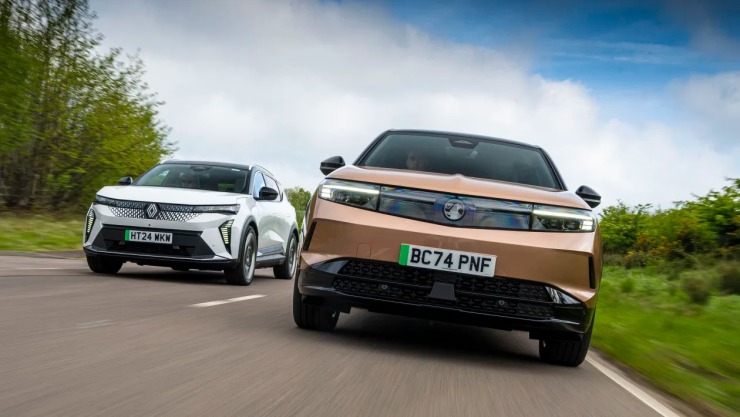 Opel Grandland Electric vs Renault Scenic E-Tech: Ποιο ηλεκτρικό SUV υπερέχει;