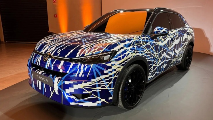 Νέο Volkswagen T-Roc R: «Καυτό» crossover με 328 ίππους και λειτουργία drift