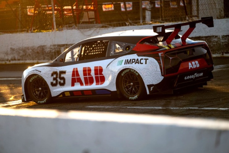 Η NASCAR επιλέγει την ABB ως συνεργάτη ηλεκτρικής κινητικότητας