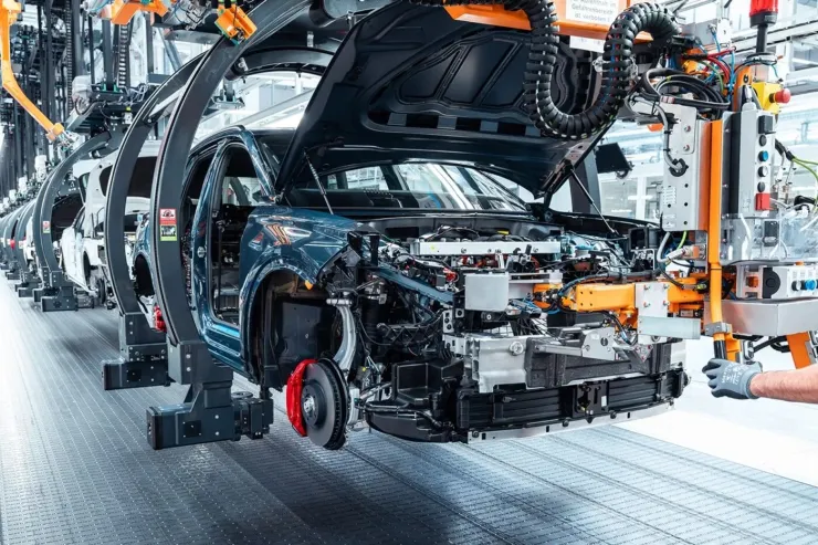 Η Audi φέρνει την παραγωγή των ηλεκτρικών SUV στις ΗΠΑ