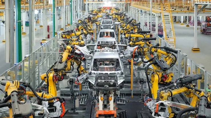 Με $107 δισ. έσοδα, η BYD φτιάχνει εργοστάσιο – πόλη, στο μέγεθος του Σαν Φρανσίσκο