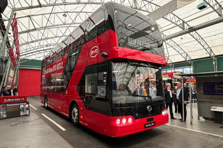 BYD: στοχεύει να αντικαταστήσει το Routemaster του Λονδίνου με ένα ηλεκτρικό λεωφορείο αυτονομίας 640 χλμ