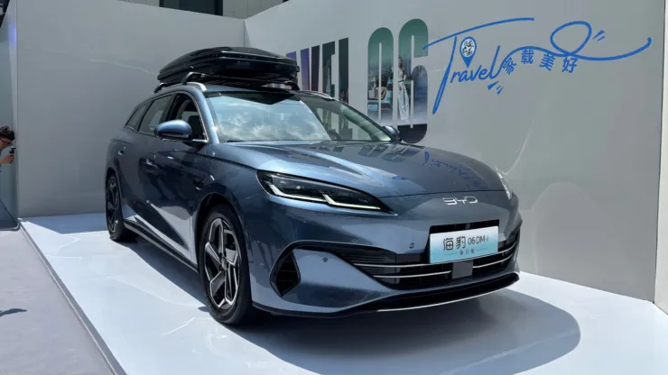 BYD Seal 06 DM-i Wagon: Plug-in υβριδικό με αυτονομία 2.000 χλμ. και τιμή πάτωμα