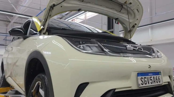 BYD Dolphin έπειτα από 220.000 χλμ: Αυτά είναι τα αποτελέσματα [video]