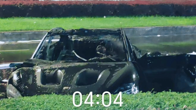 Xiaomi SU7 Ultra έγινε παρανάλωμα φωτιάς – Οι προσπάθειες διάσωσης των περαστικών απέτυχαν [video]