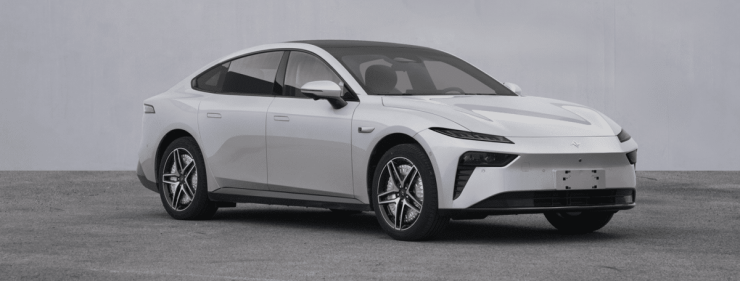 Το Dongfeng eπ 007 είναι το πρώτο ηλεκτρικό με 4 κινητήρες στους τροχούς.