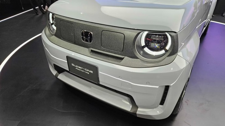 Οι 5 πιο «πιπεράτες» αποκαλύψεις της έκθεσης κινητικότητας της Ιαπωνίας