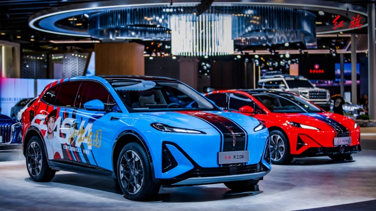 Hongqi και Leapmotor ενώνουν δυνάμεις: Νέα ηλεκτρικά μοντέλα με τεχνολογία Stellantis!