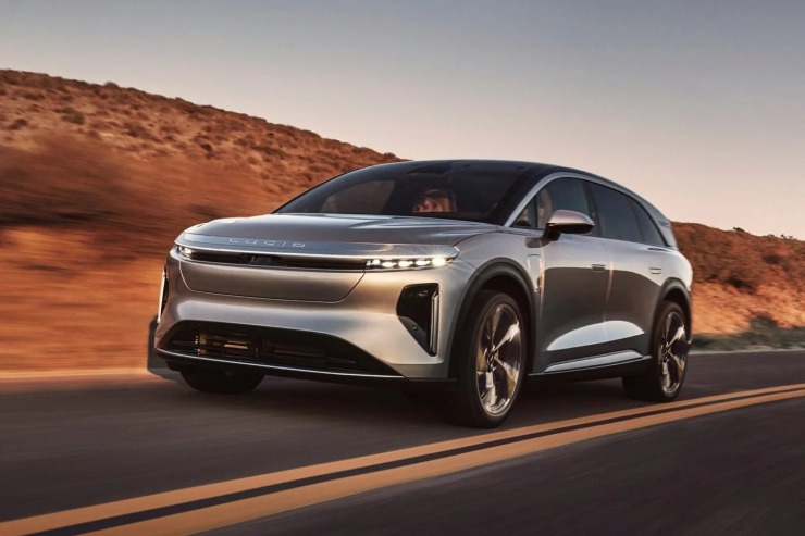 Έτοιμο το Gravity Grand Touring της Lucid Motors με αυτονομία πάνω από 700 χλμ