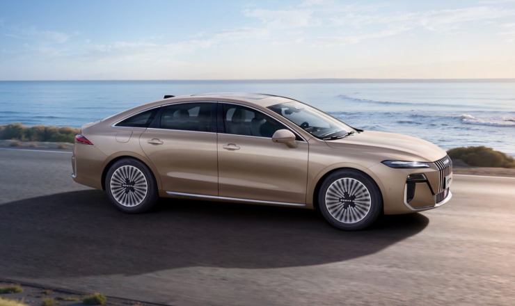 Roewe M7 DMH: Το νέο plug-in hybrid sedan με 2.050 km αυτονομίας και premium σχεδιασμό