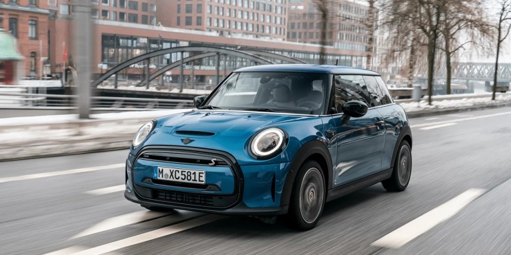 Ανάκληση για όλα τα «παλιά» Mini Cooper SE