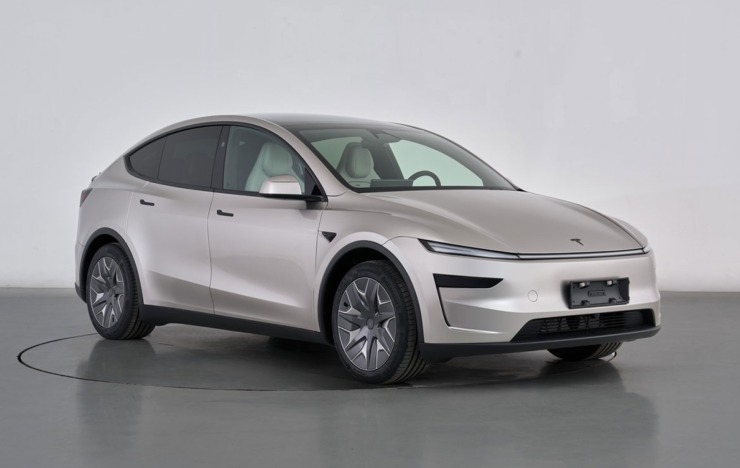 Νέο Tesla Model YL: Το μέγεθος μετράει…