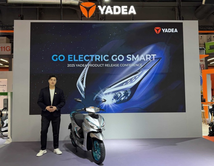 EICMA 2025: Νέο Yadea Velax