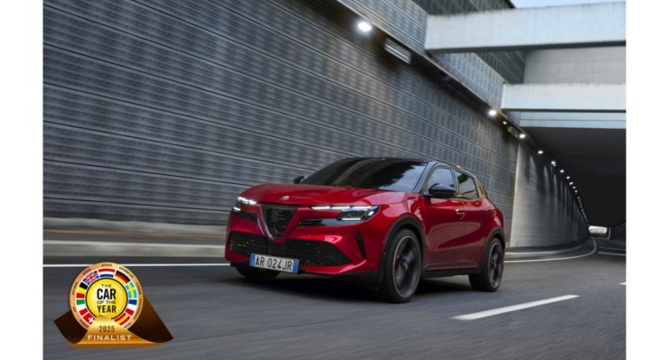 H νέα Alfa Romeo Junior στην τελική λίστα του “Car of the Year 2025”