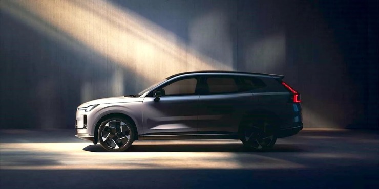 Volvo XC70: Το υβριδικό-θηρίο με 400 ίππους και αυτονομία για 200 χλμ!
