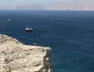 Στο κόκκινο το Στενό του Ορμούζ: Ιράν και ΗΠΑ κλιμακώνουν τη σύγκρουση με πλήγματα σε πλοία