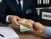 Ραβασάκια σε συνταξιούχους και μισθωτούς για τα αδήλωτα αναδρομικά