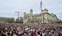 Το «ουγγρικό μάθημα»: Η συνταγή κατάρρευσης του Όρμπαν συζητείται στις ΗΠΑ