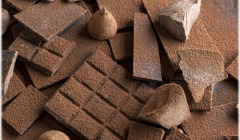 Οι τιμές του κακάο έχουν καταρρεύσει. Γιατί η σοκολάτα μένει ακριβή;