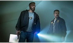 Ματ Ντέιμον: Το Netflix ζητά "να επαναλαμβάνεται η πλοκή" για θεατές με κινητό στο χέρι