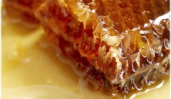 Στοιχεία-σοκ για το μέλι: Νοθεία 46% στην ΕΕ και έξαρση ελληνοποιήσεων