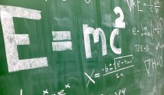 Το «παραθυράκι» της φυσικής που επιτρέπει ταχύτητα μεγαλύτερη του φωτός