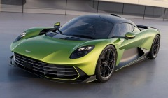 Η Aston Martin Valhalla Plug-in Hybrid έρχεται το 2025