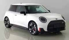 Έτοιμο το MINI Cooper JCW E των 258 PS