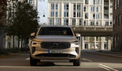 Το δημοφιλές SUV XC90 της Volvo αναβαθμίζεται πλήρως