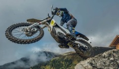 Η Husqvarna λανσάρει το νέο ηλεκτρικό εντούρο Pioneer