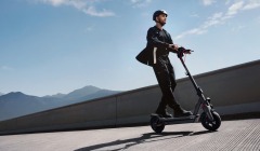 Το νέο σκούτερ Ninebot Max G3 της Segway τα «σπάει»