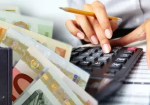 Στα δίχτυα της εφορίας οι καταθέσεις