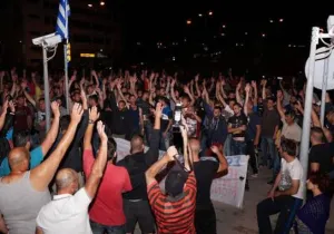 Κηρύχθηκαν παράνομες οι απεργίες σε Cosco και ΟΛΠ