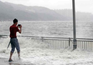 Τυφώνας απειλεί την Κίνα 