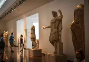  αριθμό των επισκεπτών στα μουσεία της χώρας